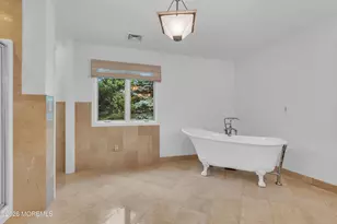 100 Westend Ave, Shrewsbury, NJ 07702 - Photo 18