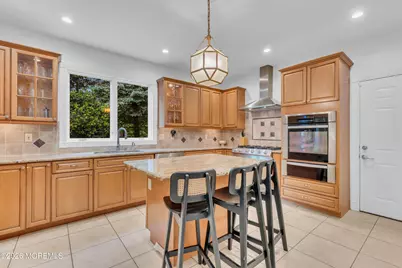 100 Westend Avenue, Shrewsbury, NJ 07702 - Photo 6