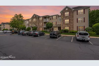 511 Sophee Lane, Lakewood, NJ 08701 - Photo 2