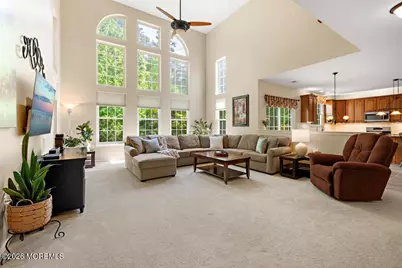 125 Kensington Drive, Galloway, NJ 08205 - Photo 4