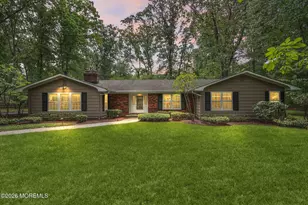 3 Warren Dr, Marlboro Township, NJ 07746 - Photo 2
