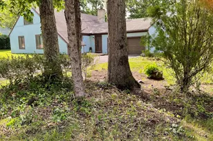 7 Winchester Dr, Jackson, NJ 08527 - Photo 2