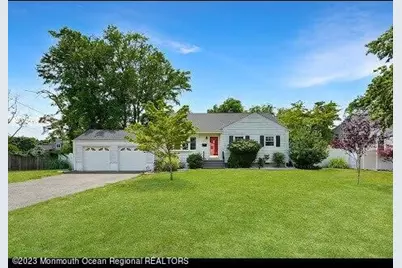 14 Arno Street, Oakhurst, NJ 07755 - Photo 2