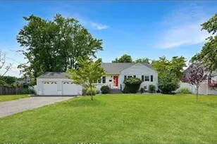 14 Arno St, Oakhurst, NJ 07755 - Photo 2