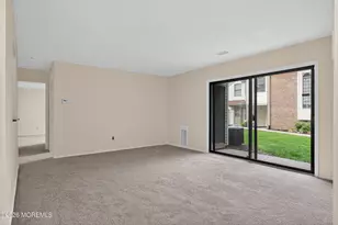 2101 Bayhead Dr, Sayreville, NJ 08859 - Photo 6