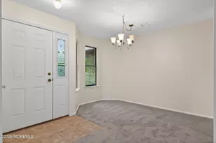 2101 Bayhead Dr, Sayreville, NJ 08859 - Photo 2