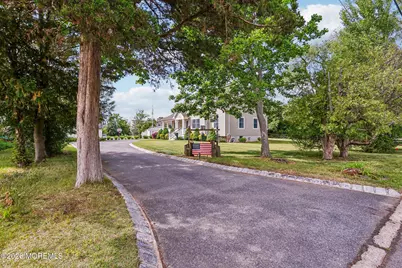 17 Willow Court, Oceanport, NJ 07757 - Photo 2