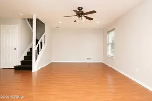 44 Alameda Ct, Eatontown, NJ 07724 - Photo 8
