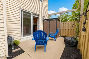 44 Alameda Ct, Eatontown, NJ 07724 - Photo 16