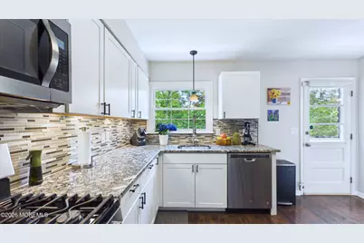 27 Rockland Road, Ewing Township, NJ 08638 - Photo 12