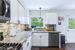 27 Rockland Rd, Ewing Township, NJ 08638 - Photo 12