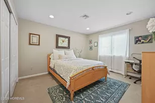 35 Manor Dr, Marlboro Township, NJ 07746 - Photo 20