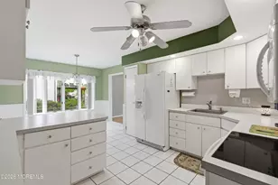 608 Huckleberry Ln, Toms River Township, NJ 08753 - Photo 12
