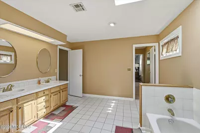 22 Ethan Allen Road, Freehold, NJ 07728 - Photo 30