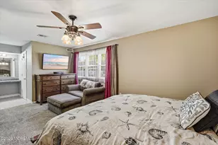 22 Ethan Allen Rd, Freehold, NJ 07728 - Photo 20