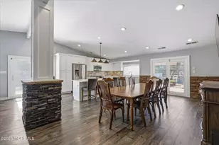 22 Ethan Allen Rd, Freehold, NJ 07728 - Photo 6