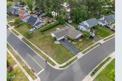 117 Idolstone Lane, Matawan, NJ 07747 - Photo 32