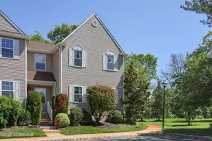 2811 Ice House Ct, Freehold, NJ 07728 - Photo 2