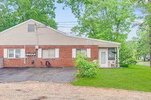 8 B Walnut St, Toms River Township, NJ 08757 - Photo 4