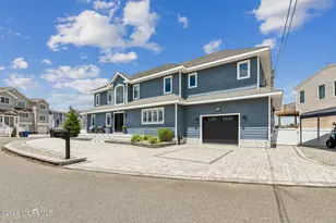 331 Venice Dr, Lavallette, NJ 08735 - Photo 1