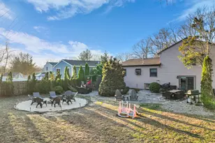 10 Cobblestone Ct, Howell Township, NJ 07731 - Photo 4