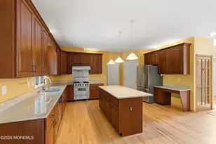 5 Ivy Ct, Millstone Township, NJ 08535 - Photo 12