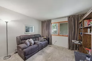 68 Yellow Brick Rd, Wayne, NJ 07470 - Photo 12