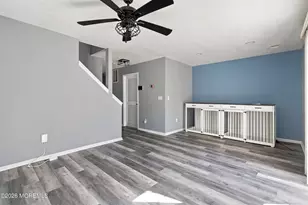 301 Prosperity Ct, Toms River Township, NJ 08755 - Photo 10