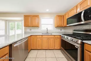 144 Lakeview Ct, Toms River Township, NJ 08753 - Photo 12