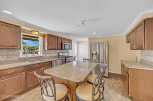3 Brookview Ln, Manalapan Township, NJ 07726 - Photo 12