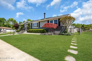 3 Brookview Ln, Manalapan Township, NJ 07726 - Photo 4