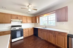 11 Rocky Hill Rd, Manahawkin, NJ 08050 - Photo 2