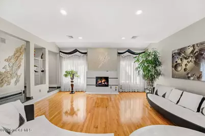 5 Cherry Point Court, Morganville, NJ 07751 - Photo 10
