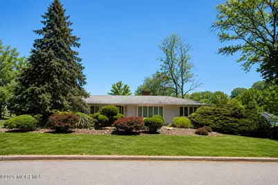 2 Borden Road, Middletown, NJ 07748 - Photo 2