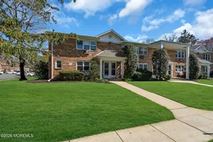96 East Ave, Atlantic Highlands, NJ 07716 - Photo 2
