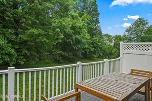 67 Albury Way, North Brunswick Township, NJ 08902 - Photo 18