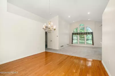 10 Powderhorn Way, Allentown, NJ 08501 - Photo 4