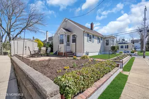 137 Inskip Ave, Ocean Grove, NJ 07756 - Photo 4
