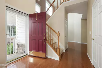9 Kensington Court, Holmdel, NJ 07733 - Photo 4