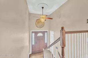 12 Jay Ct, Hazlet Township, NJ 07730 - Photo 4