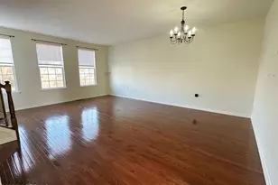 237 Chickadee Ct, Freehold, NJ 07728 - Photo 8