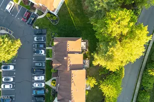 53 Horseshoe Ct, Tinton Falls, NJ 07753 - Photo 24