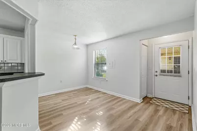 708 Bluebell Drive, Jackson, NJ 08527 - Photo 6