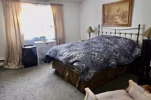 80 Manchester Ct, Freehold, NJ 07728 - Photo 8