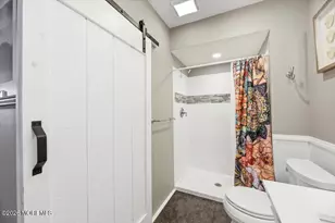 77 E Water St, Toms River Township, NJ 08753 - Photo 16
