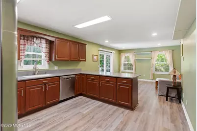 601 7th Avenue, Toms River Township, NJ 08757 - Photo 10