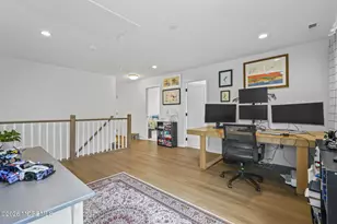 170 Mustang Dr, Manalapan Township, NJ 07726 - Photo 22