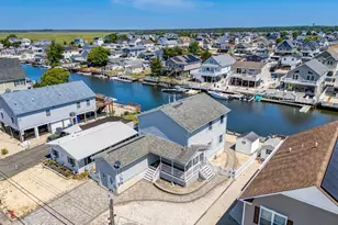 22 W Raritan Dr, Little Egg Harbor, NJ 08087 - Photo 2