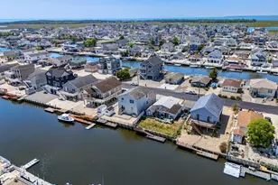 22 W Raritan Dr, Little Egg Harbor, NJ 08087 - Photo 4