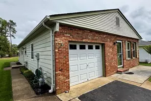 348 Costa Mesa Dr, Toms River Township, NJ 08757 - Photo 2
